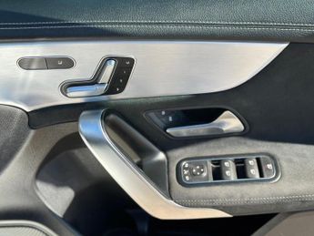 Mercedes-Benz A Class 1.3 A200 AMG Line Edition (Premium Plus) 7G-DCT Euro 6 (s/s) 5dr