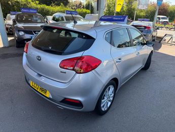 Kia Ceed 1.6 CRDi 2 Auto Euro 5 5dr