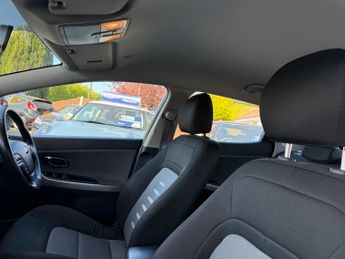 Kia Ceed 1.6 CRDi 2 Auto Euro 5 5dr