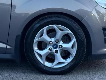 Ford C-Max 1.0T EcoBoost Zetec Euro 5 (s/s) 5dr