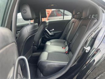 Mercedes-Benz A Class 1.5 A180d Sport (Executive) 7G-DCT Euro 6 (s/s) 5dr
