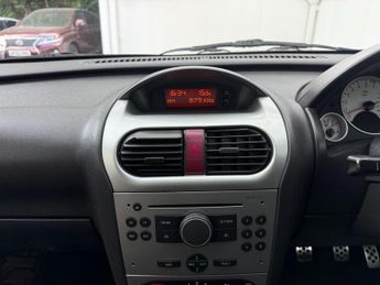 Vauxhall Tigra 1.4i 16v Exclusiv 2dr (a/c)