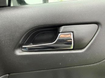 Vauxhall Tigra 1.4i 16v Exclusiv 2dr (a/c)