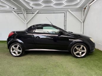 Vauxhall Tigra 1.4i 16v Exclusiv 2dr (a/c)