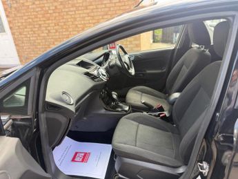 Ford Fiesta 1.0T EcoBoost Titanium Powershift Euro 6 5dr