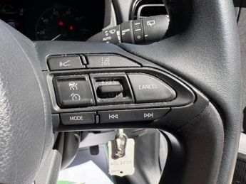 Toyota Yaris 1.5 VVT-h Icon E-CVT Euro 6 (s/s) 5dr