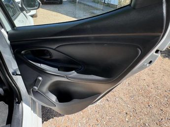 Toyota Yaris 1.5 VVT-h Icon E-CVT Euro 6 (s/s) 5dr