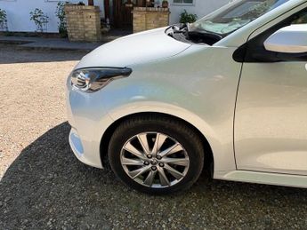 Toyota Yaris 1.5 VVT-h Icon E-CVT Euro 6 (s/s) 5dr