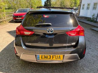 Toyota Auris 1.8 VVT-h Excel CVT Euro 5 (s/s) 5dr
