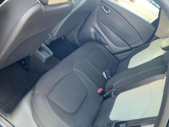 Renault Captur 1.5 dCi ENERGY Iconic EDC Euro 6 (s/s) 5dr