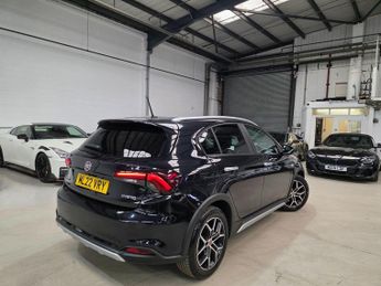 Fiat Tipo 1.5 FireFly Turbo MHEV Cross DCT Euro 6 (s/s) 5dr