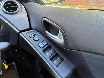 Honda Civic 1.8 i-VTEC SE Plus Auto Euro 5 5dr