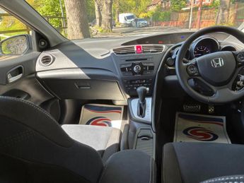 Honda Civic 1.8 i-VTEC SE Plus Auto Euro 5 5dr