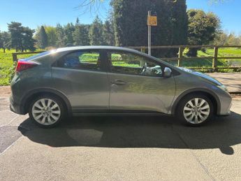 Honda Civic 1.8 i-VTEC SE Plus Auto Euro 5 5dr