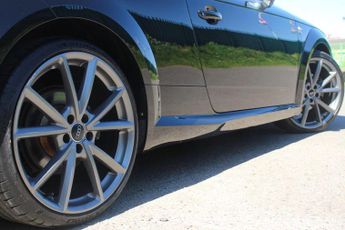 Audi TT 2.0 TFSI Black Edition S Tronic Euro 6 (s/s) 3dr