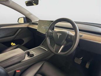 Tesla Model Y (Dual Motor) Long Range SUV 5dr Electric Auto 4WDE (384 bhp)