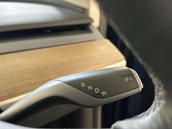 Tesla Model Y (Dual Motor) Long Range SUV 5dr Electric Auto 4WDE (384 bhp)