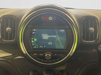 MINI Countryman 2.0 Cooper D Classic SUV 5dr Diesel Manual Euro 6 (s/s) (150 ps)
