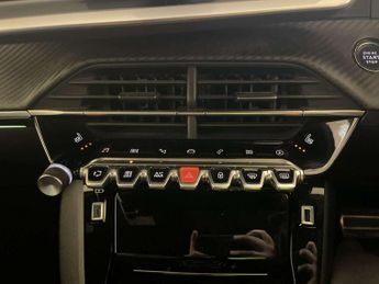 Peugeot E-2008 50kWh GT SUV 5dr Electric Auto (7kW Charger) (136 ps)