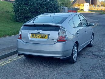 Toyota Prius 1.5 T Spirit CVT 5dr