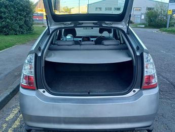 Toyota Prius 1.5 T Spirit CVT 5dr