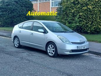 Toyota Prius 1.5 T Spirit CVT 5dr