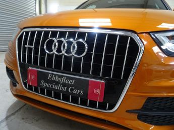 Audi Q3 2.0 TDI S line S Tronic quattro Euro 5 (s/s) 5dr