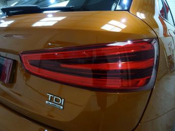 Audi Q3 2.0 TDI S line S Tronic quattro Euro 5 (s/s) 5dr