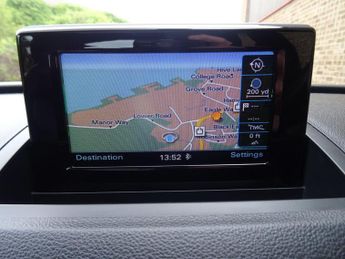 Audi Q3 2.0 TDI S line S Tronic quattro Euro 5 (s/s) 5dr