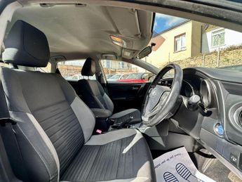 Toyota Auris 1.8 VVT-h Icon CVT Euro 6 (s/s) 5dr