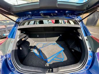 Toyota Auris 1.8 VVT-h Icon CVT Euro 6 (s/s) 5dr