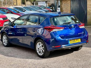 Toyota Auris 1.8 VVT-h Icon CVT Euro 6 (s/s) 5dr