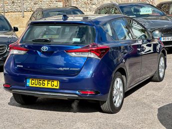 Toyota Auris 1.8 VVT-h Icon CVT Euro 6 (s/s) 5dr