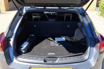 Lexus UX 2.0 250h E-CVT Euro 6 (s/s) 5dr