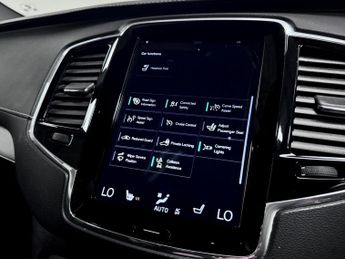Volvo XC90 R-Design B5 (Petrol) AWD