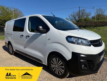 Vauxhall Vivaro 2.0 Turbo D 3100 Dynamic Crew Van L2 H1 Euro 6 (s/s) 6dr