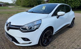Renault Clio 0.9 TCe Iconic Euro 6 (s/s) 5dr