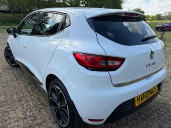 Renault Clio 0.9 TCe Iconic Euro 6 (s/s) 5dr