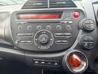 Honda Jazz 1.4 i-VTEC ES CVT Euro 5 5dr