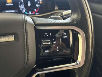 Land Rover Range Rover Evoque 2.0 P300 MHEV R-Dynamic HSE SUV 5dr Petrol Auto 4WD Euro 6 (s/s)