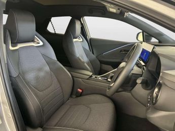 Toyota C-HR 1.8 VVT-h Excel SUV 5dr Petrol Hybrid CVT Euro 6 (s/s) (140 ps)