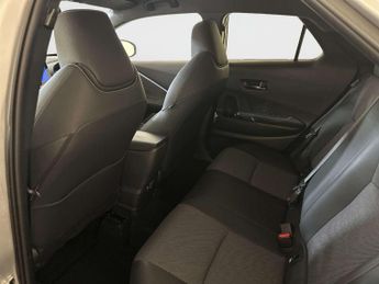 Toyota C-HR 1.8 VVT-h Excel SUV 5dr Petrol Hybrid CVT Euro 6 (s/s) (140 ps)