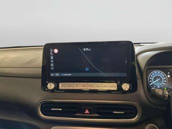 Hyundai KONA 64kWh Premium SUV 5dr Electric Auto (10.5kW Charger) (204 ps)