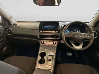 Hyundai KONA 64kWh Premium SUV 5dr Electric Auto (10.5kW Charger) (204 ps)
