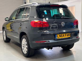 Volkswagen Tiguan 2.0 TDI BlueMotion Tech Match DSG 4WD Euro 5 (s/s) 5dr