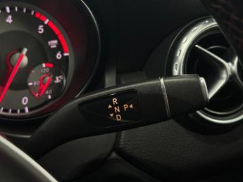 Mercedes-Benz GLA 2.1 GLA200d AMG Line 7G-DCT Euro 6 (s/s) 5dr