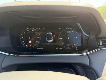 Land Rover Range Rover Evoque 2.0 D180 R-Dynamic SE SUV 5dr Diesel Auto 4WD Euro 6 (s/s) (180 