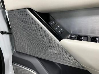 Land Rover Range Rover Velar 2.0 D180 R-Dynamic HSE Auto 4WD Euro 6 (s/s) 5dr