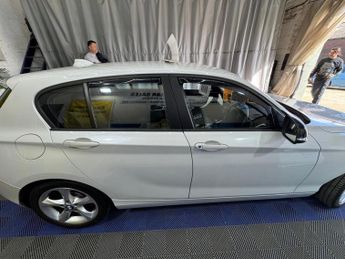 BMW 1 Series 1.6 118i SE Auto Euro 5 (s/s) 5dr