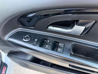 Kia Ceed 1.6 CRDi 3 Sports Wagon Auto Euro 4 5dr